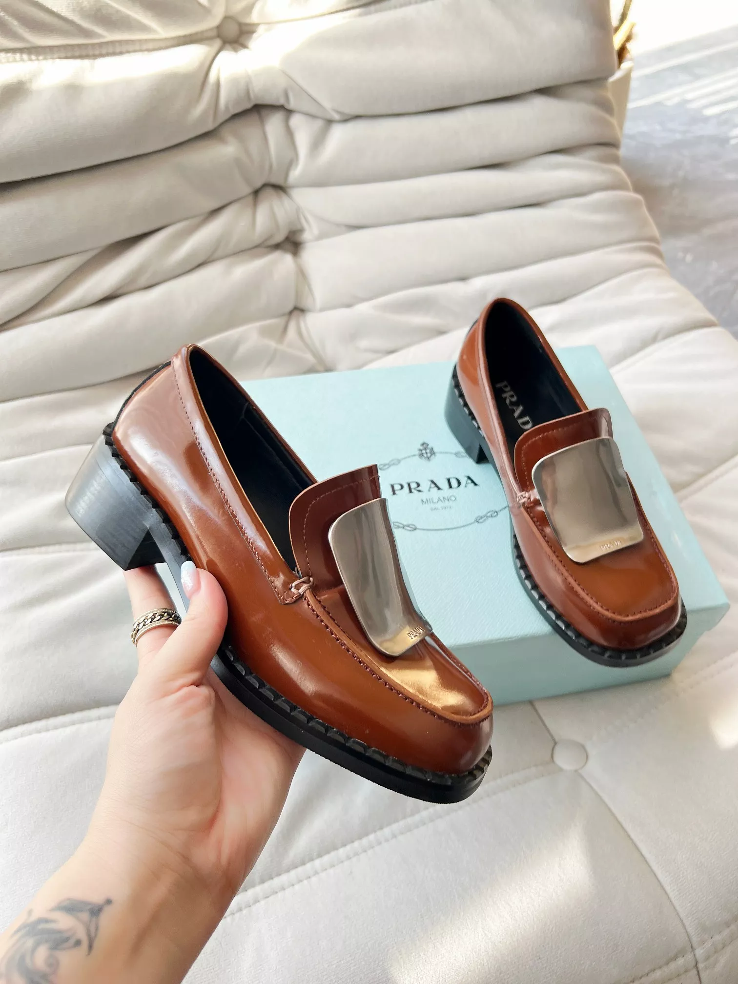 prada cuir chaussures pour femme s_12a24b12